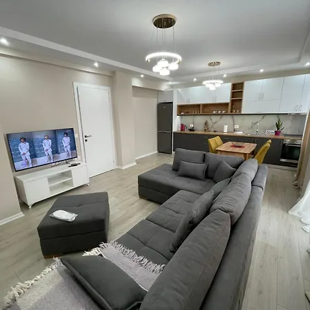Melody In Apartment *