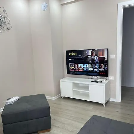 Melody In Apartment *