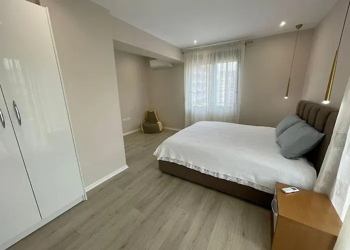 Melody In Korçë Korce